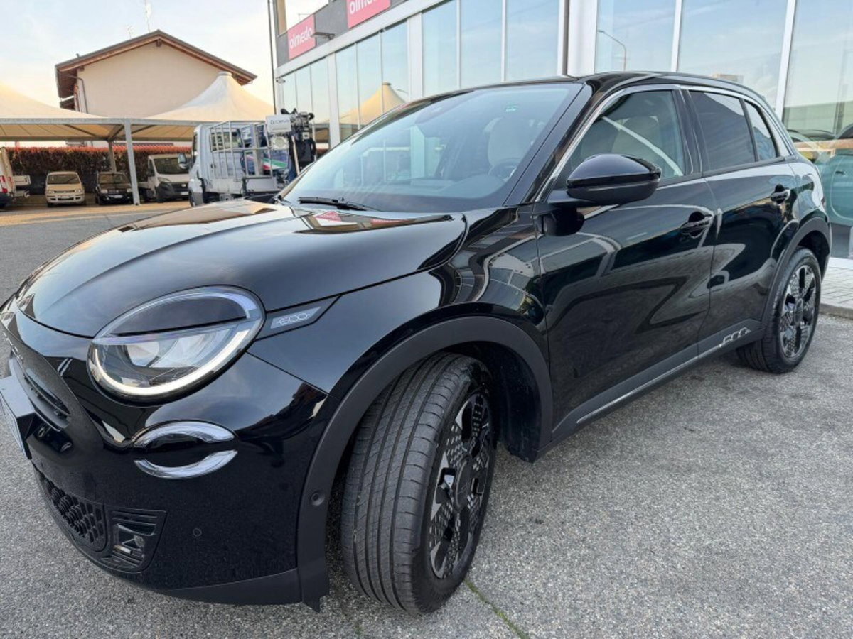 Fiat 600 1.2 hybrid La Prima 110cv auto (7)