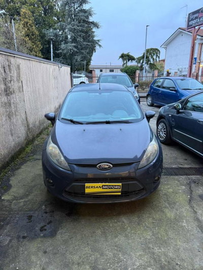 Ford Fiesta 1.4 TDCi 5p. Ambiente (2)