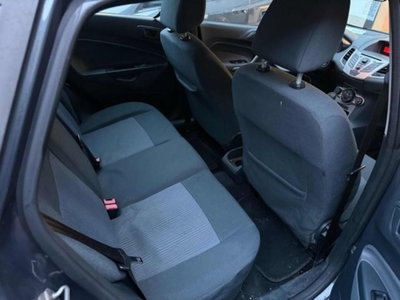 Ford Fiesta 1.4 TDCi 5p. Ambiente (7)