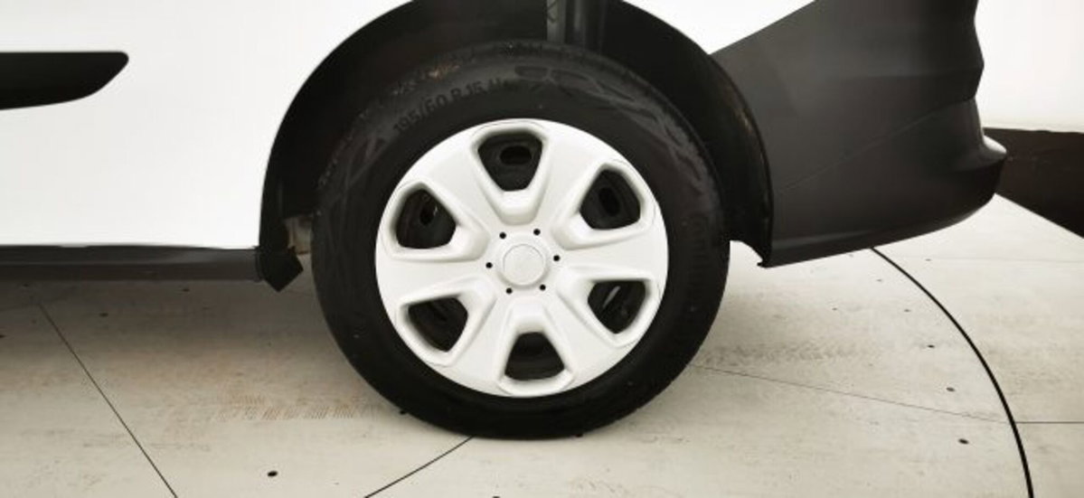 Ford Transit Courier 1.5 TDCi 75CV  Trend (15)