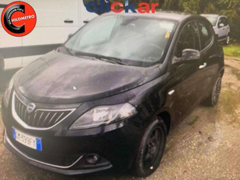 Lancia Ypsilon 1.0 FireFly 5 porte S&S Hybrid Gold Plus