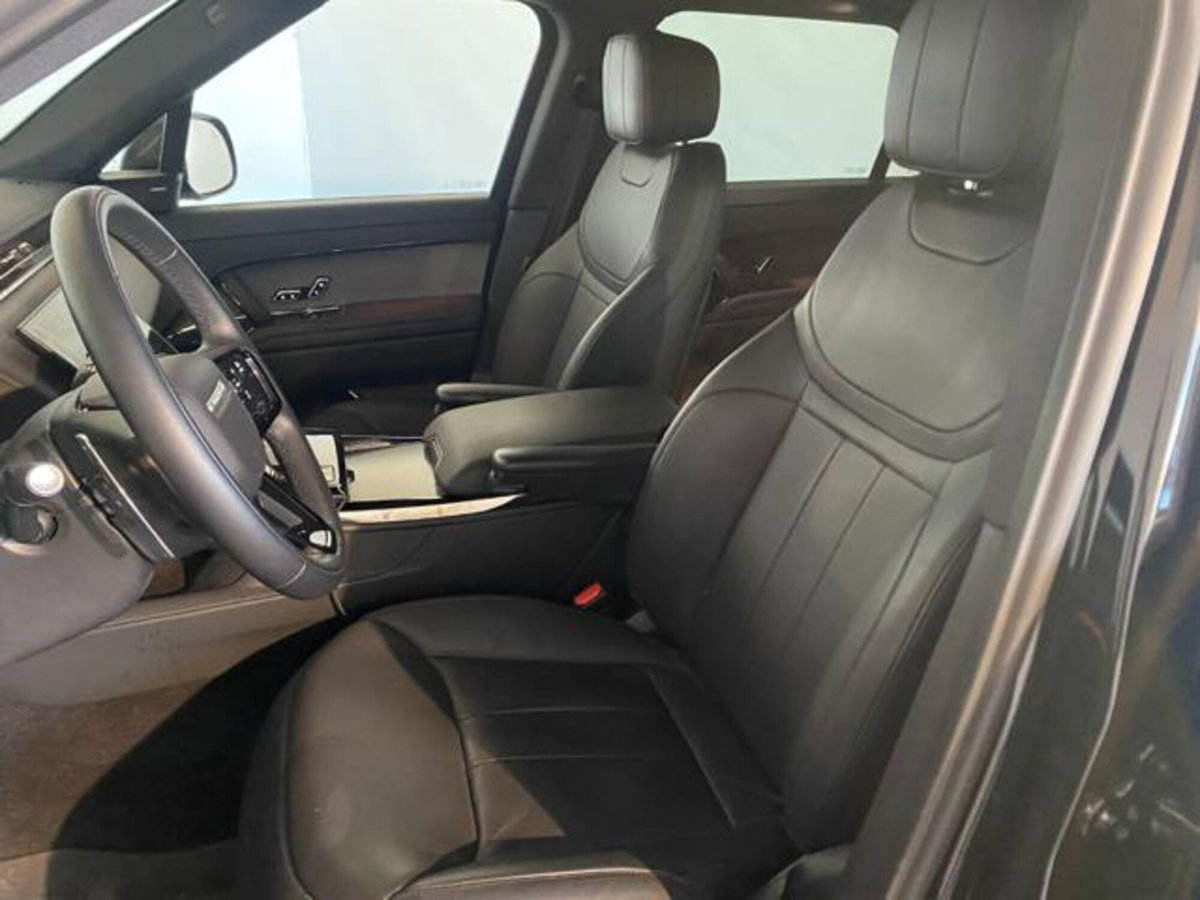 Land Rover Range Rover Sport 3.0D l6 249 CV HSE Dynamic Stealth (8)