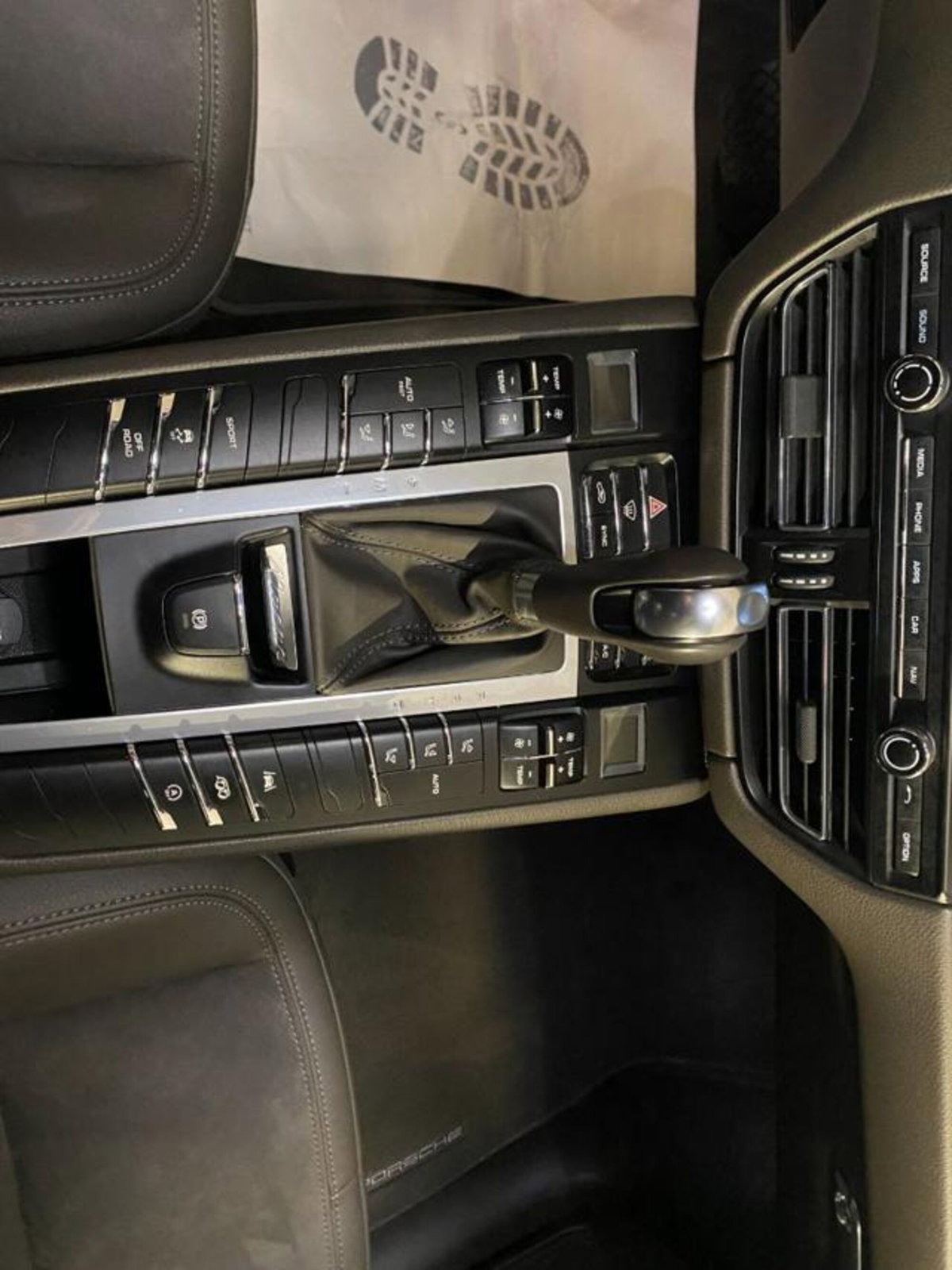 Porsche Macan 2.0 (12)