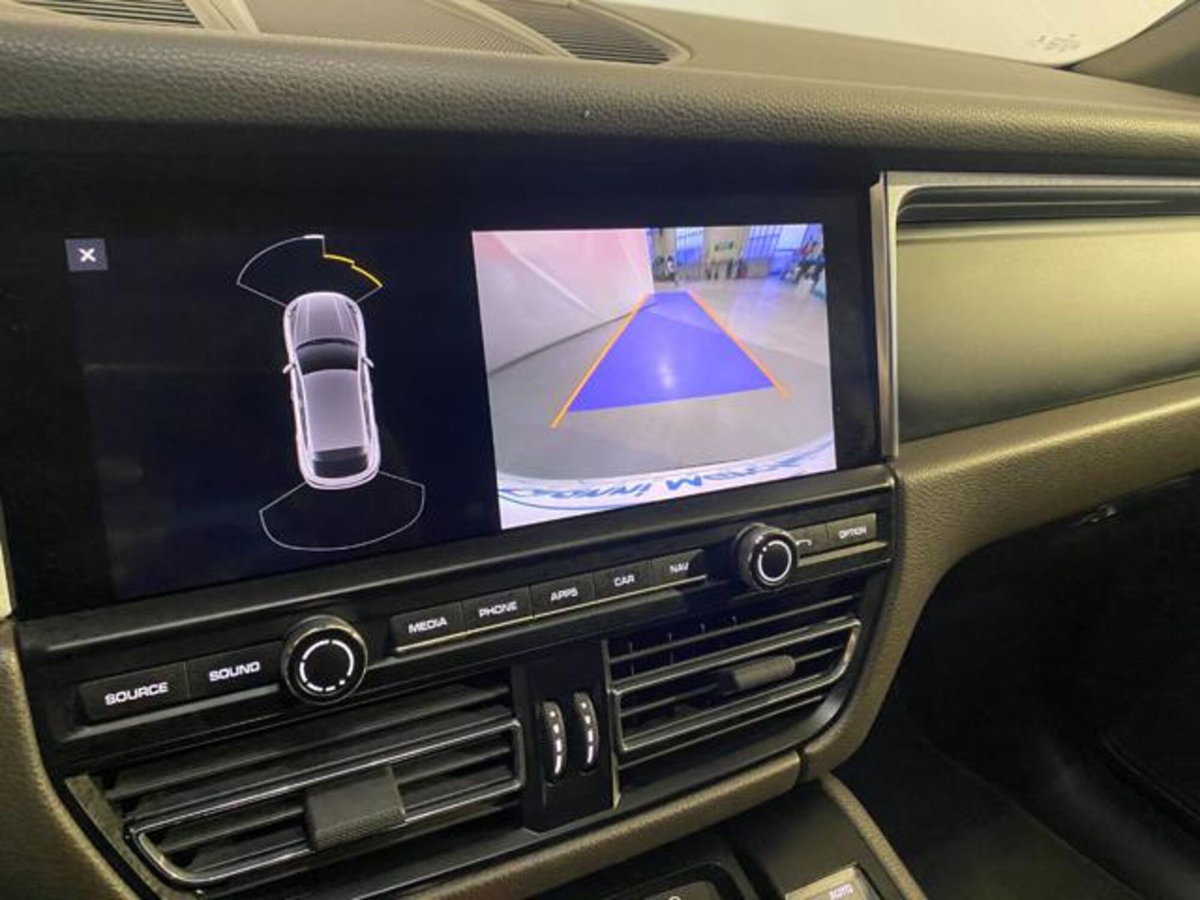 Porsche Macan 2.0 (13)