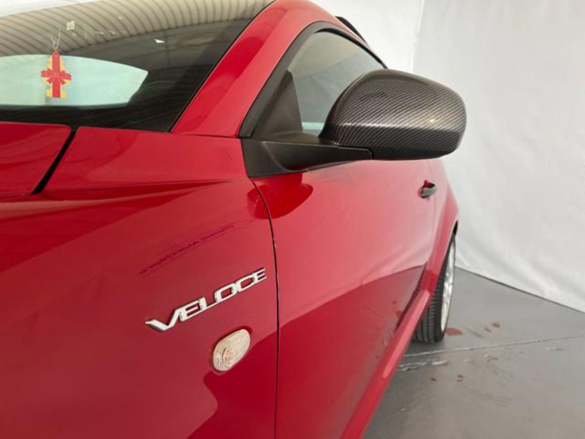 Alfa Romeo MiTo 1.4 T 170 CV M.air S&S TCT Veloce (16)