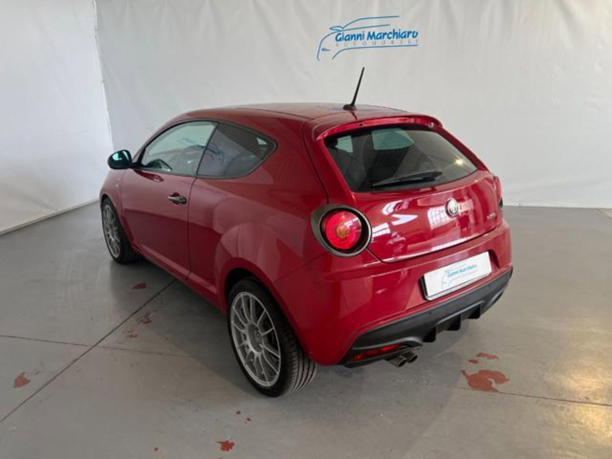 Alfa Romeo MiTo 1.4 T 170 CV M.air S&S TCT Veloce (6)