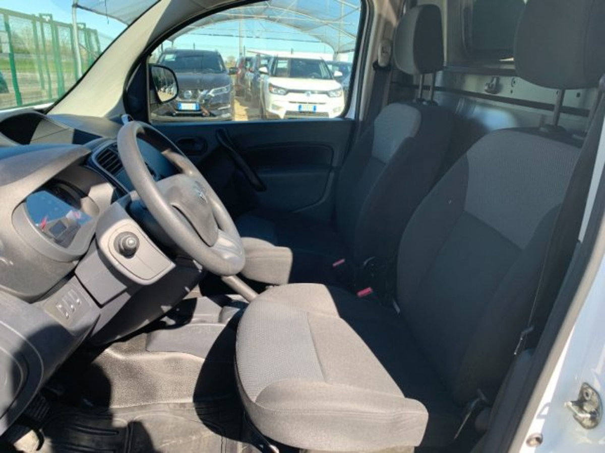 Renault Kangoo Blue dCi 95CV Express Maxi Combi Ice Plus (9)