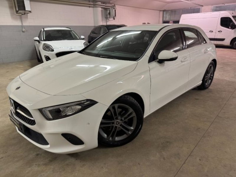 Mercedes-Benz Classe A Sedan 180 d Automatic 4p. Premium