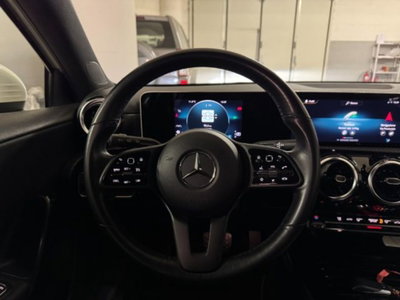 Mercedes-Benz Classe A Sedan 180 d Automatic 4p. Premium (12)