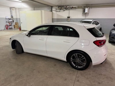 Mercedes-Benz Classe A Sedan 180 d Automatic 4p. Premium (4)