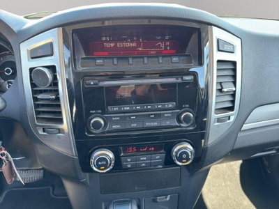 Mitsubishi Pajero 3.2 DI-D 16V aut. 3p. Tender DPF (12)