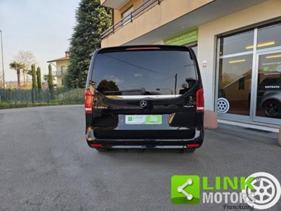 Mercedes-Benz Classe V Extralong 300 d Exclusive auto (14)