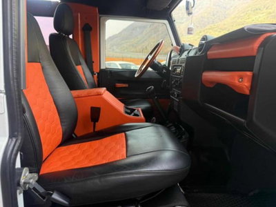 Land Rover Defender 110 2.2 TD4 Hard Top N1 (12)