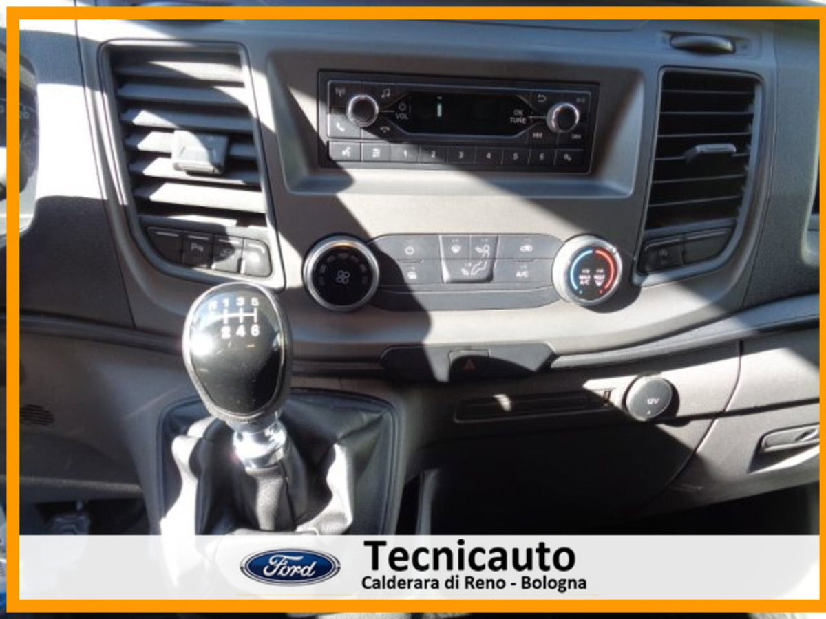 Ford Transit Custom Furgone 280 2.0 EcoBlue Hybrid 130 PC Furgone Trend (13)