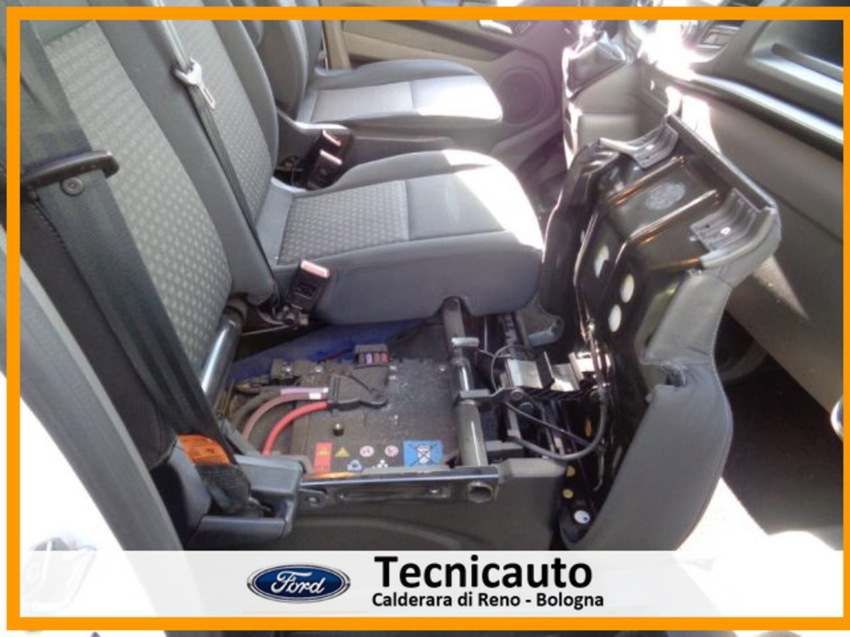 Ford Transit Custom Furgone 280 2.0 EcoBlue Hybrid 130 PC Furgone Trend (14)