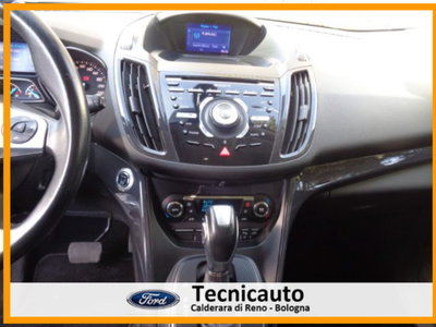 Ford Kuga 2.0 TDCI 140 CV 4WD Powershift Titanium (15)