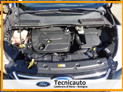 Ford Kuga 2.0 TDCI 140 CV 4WD Powershift Titanium (17)