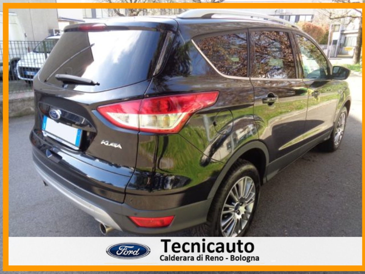 Ford Kuga 2.0 TDCI 140 CV 4WD Powershift Titanium (6)