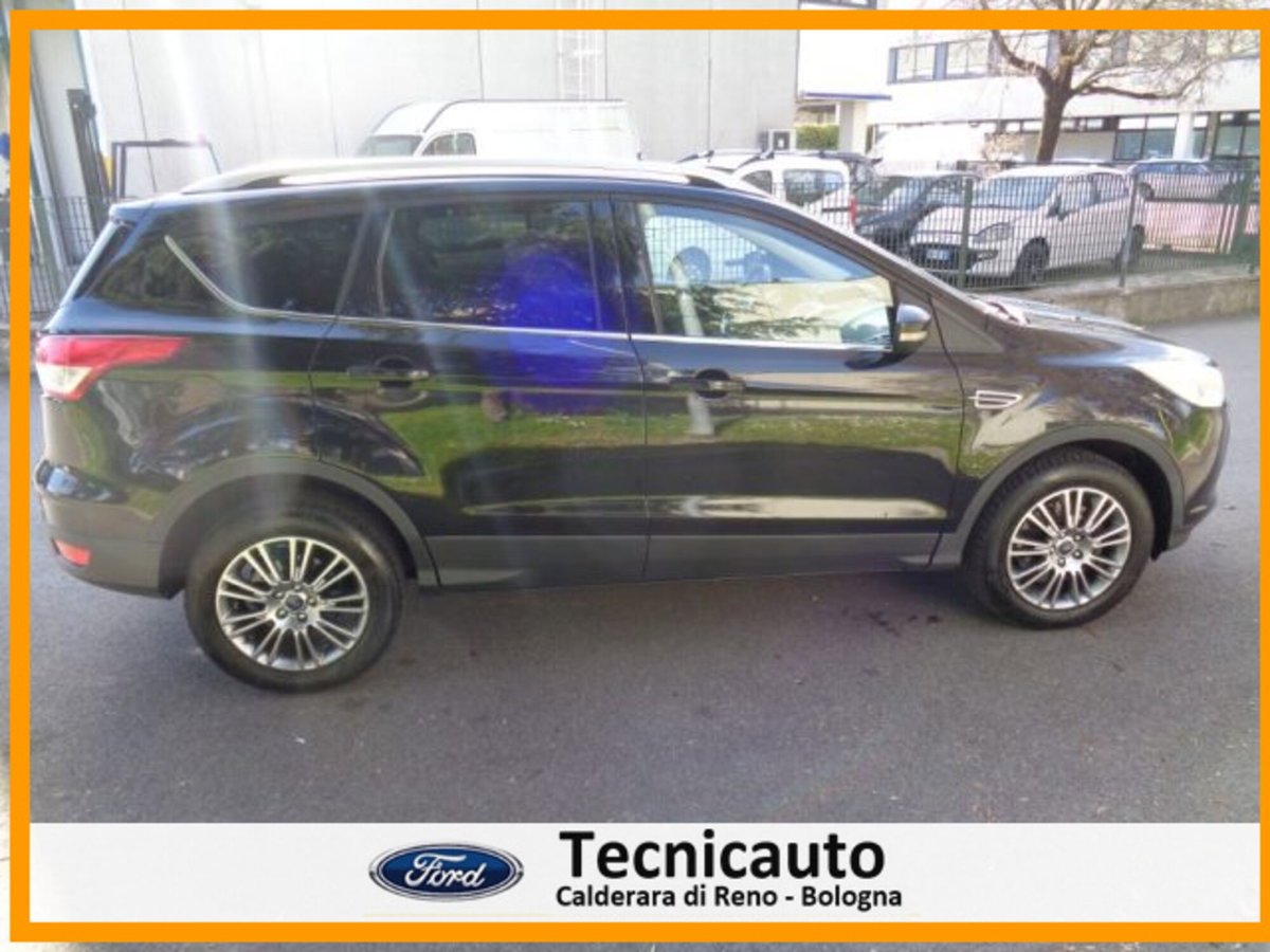 Ford Kuga 2.0 TDCI 140 CV 4WD Powershift Titanium (7)
