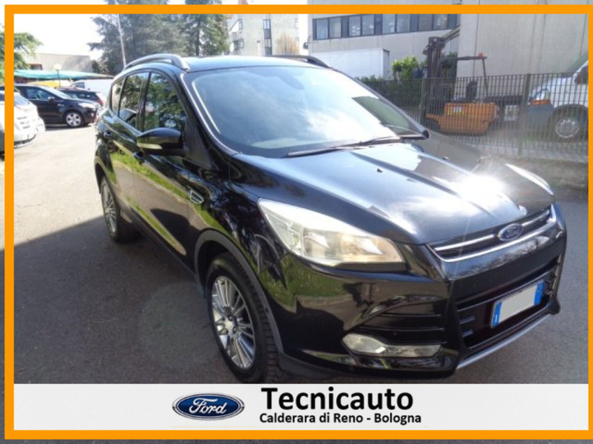 Ford Kuga 2.0 TDCI 140 CV 4WD Powershift Titanium (8)