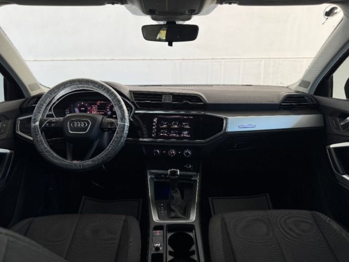 Audi Q3 Sportback 35 TDI quattro S tronic S line edition (18)