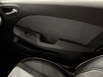 Renault Clio TCe 90 CV 5 porte Techno (17)