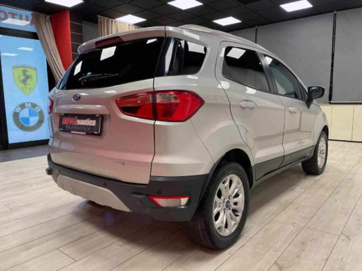 Ford EcoSport 1.0 EcoBoost 125 CV (11)