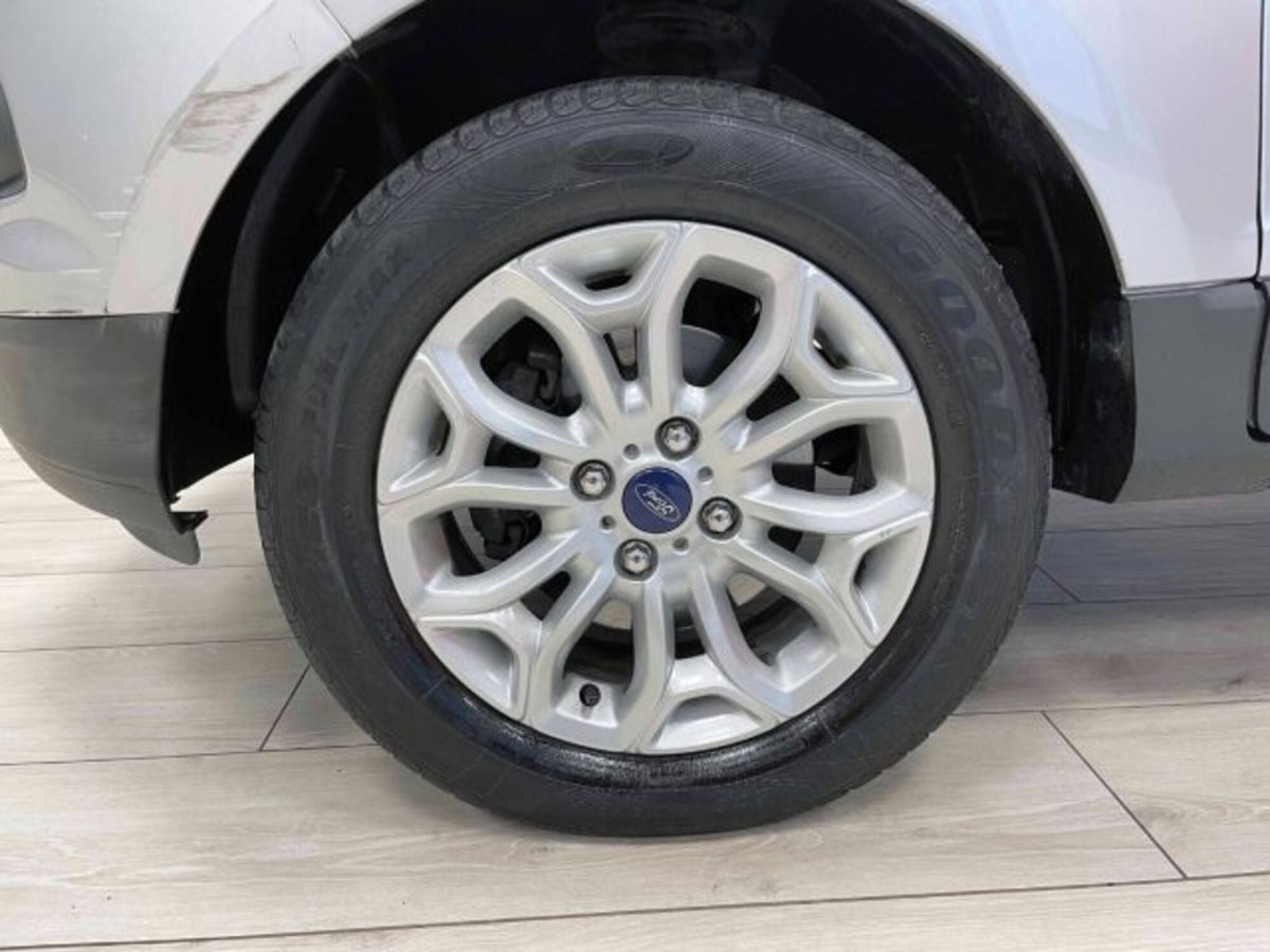 Ford EcoSport 1.0 EcoBoost 125 CV (14)