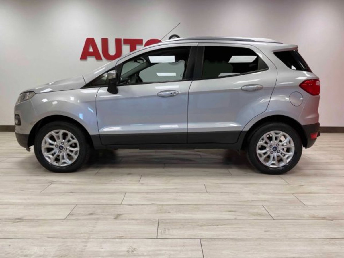 Ford EcoSport 1.0 EcoBoost 125 CV (6)