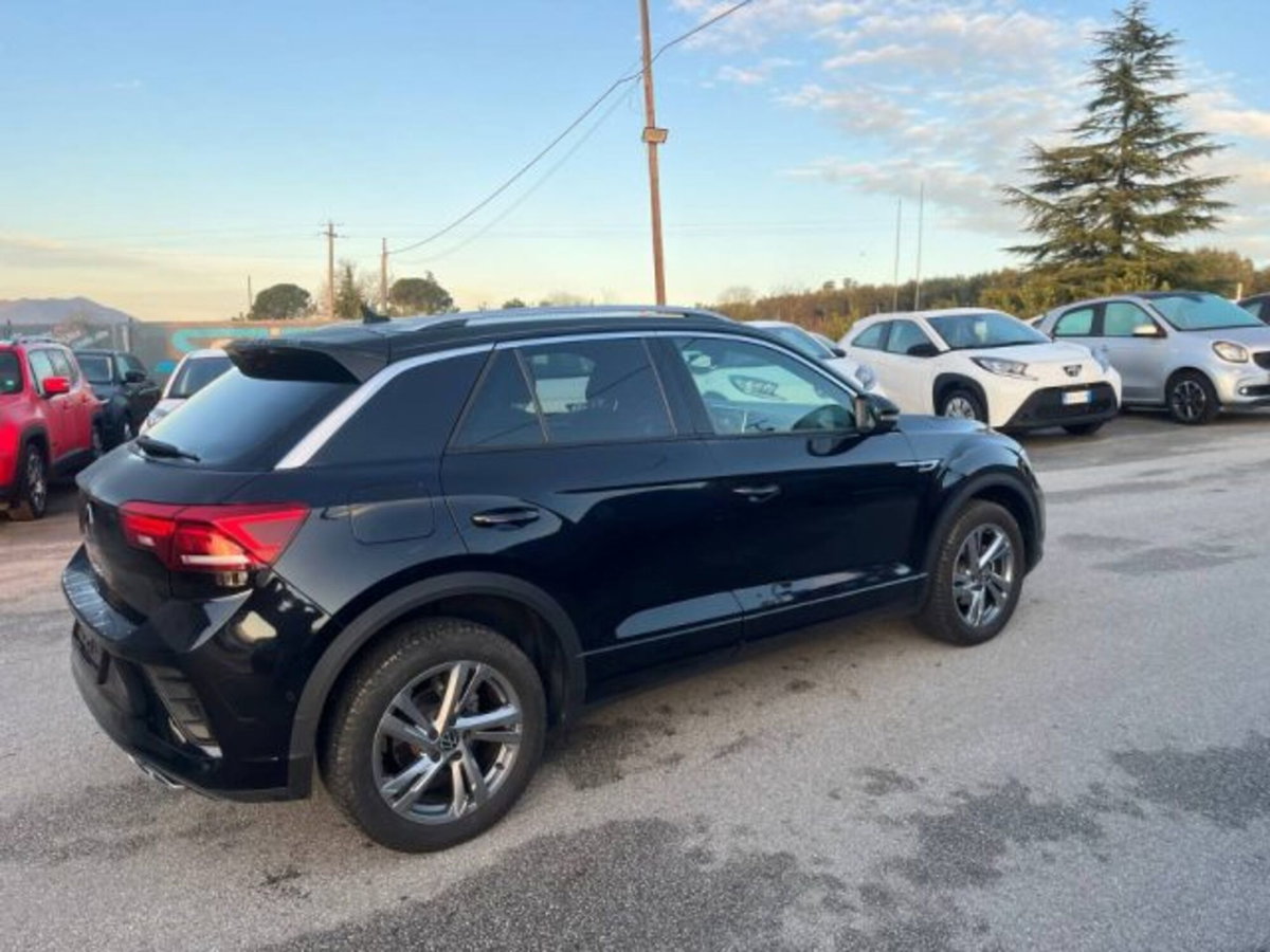 Volkswagen T-Roc 1.0 tsi R-Line 115cv (2)