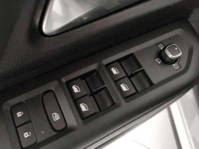 Jeep Compass 1.2 turbo e-hybrid mhev First Edition fwd 145cv edct6 (6)