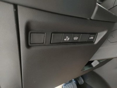 Jeep Compass 1.2 turbo e-hybrid mhev First Edition fwd 145cv edct6 (7)