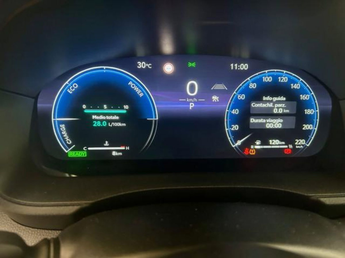 Toyota Yaris Cross 1.5h GR Sport Black Sky fwd 116cv e-cvt (7)