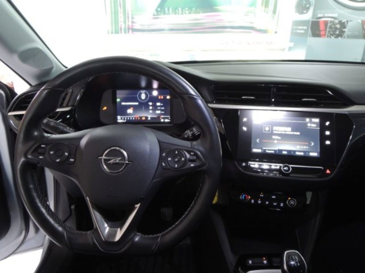 Opel Corsa 1.2 Elegance (8)