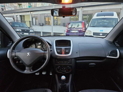 Peugeot 206 HDi 70CV 5p. Trendy (7)