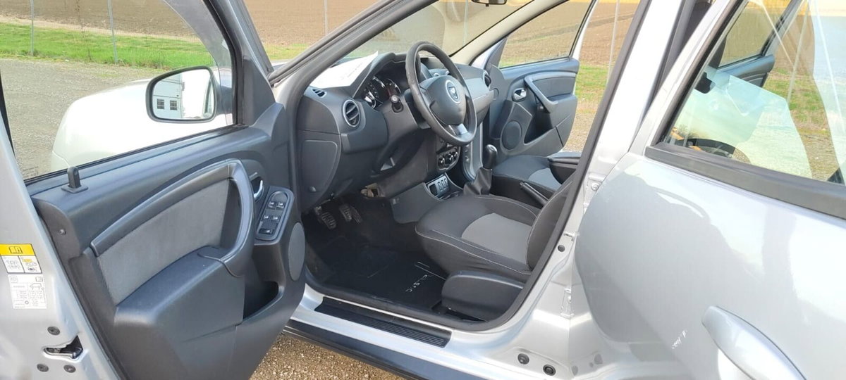 Dacia Duster 1.6 115CV S&S 4x2 Serie Speciale GPL Ambiance Family (10)