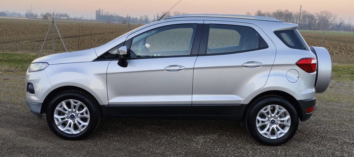 Ford EcoSport 1.5 TDCi 95 CV Titanium S (18)