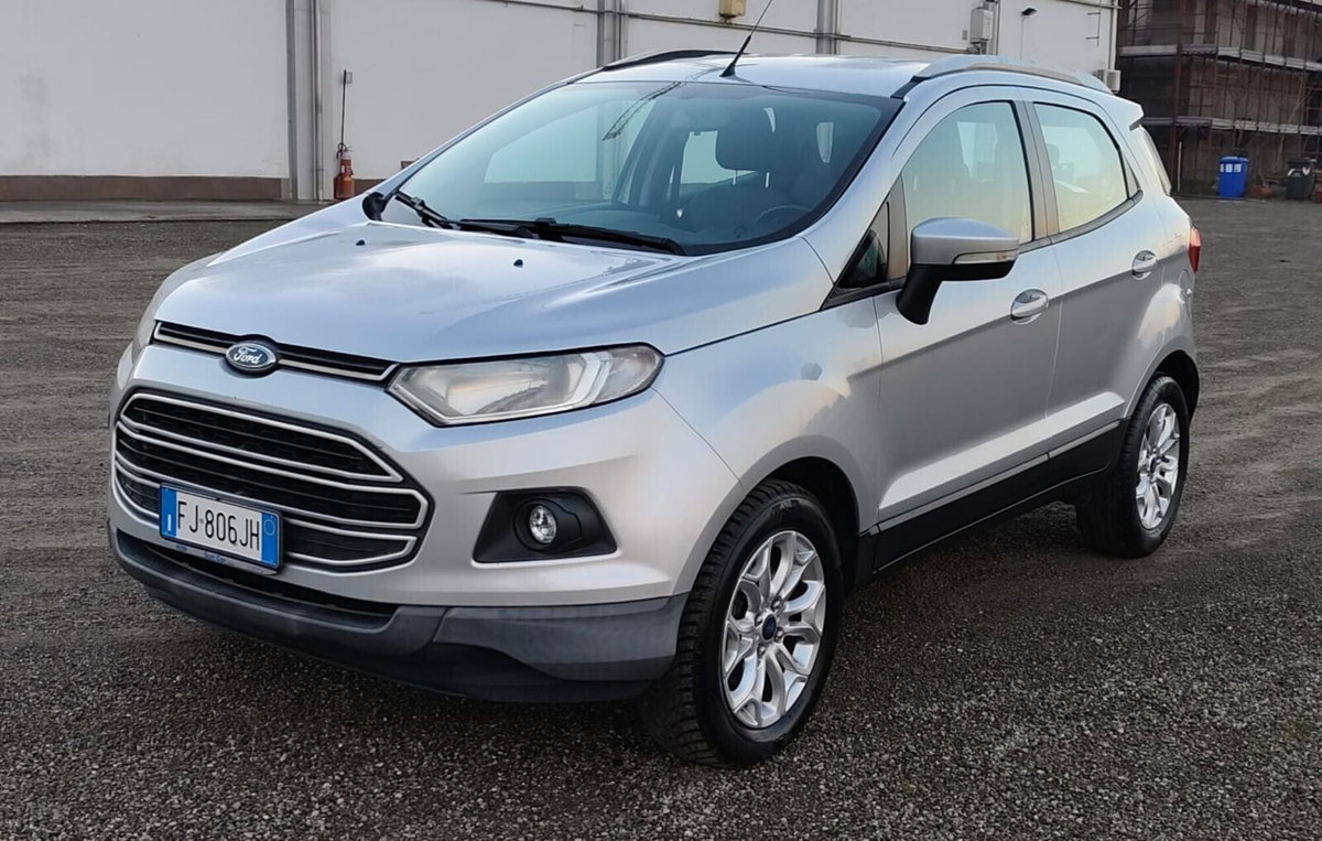 Ford EcoSport 1.5 TDCi 95 CV Titanium S (2)
