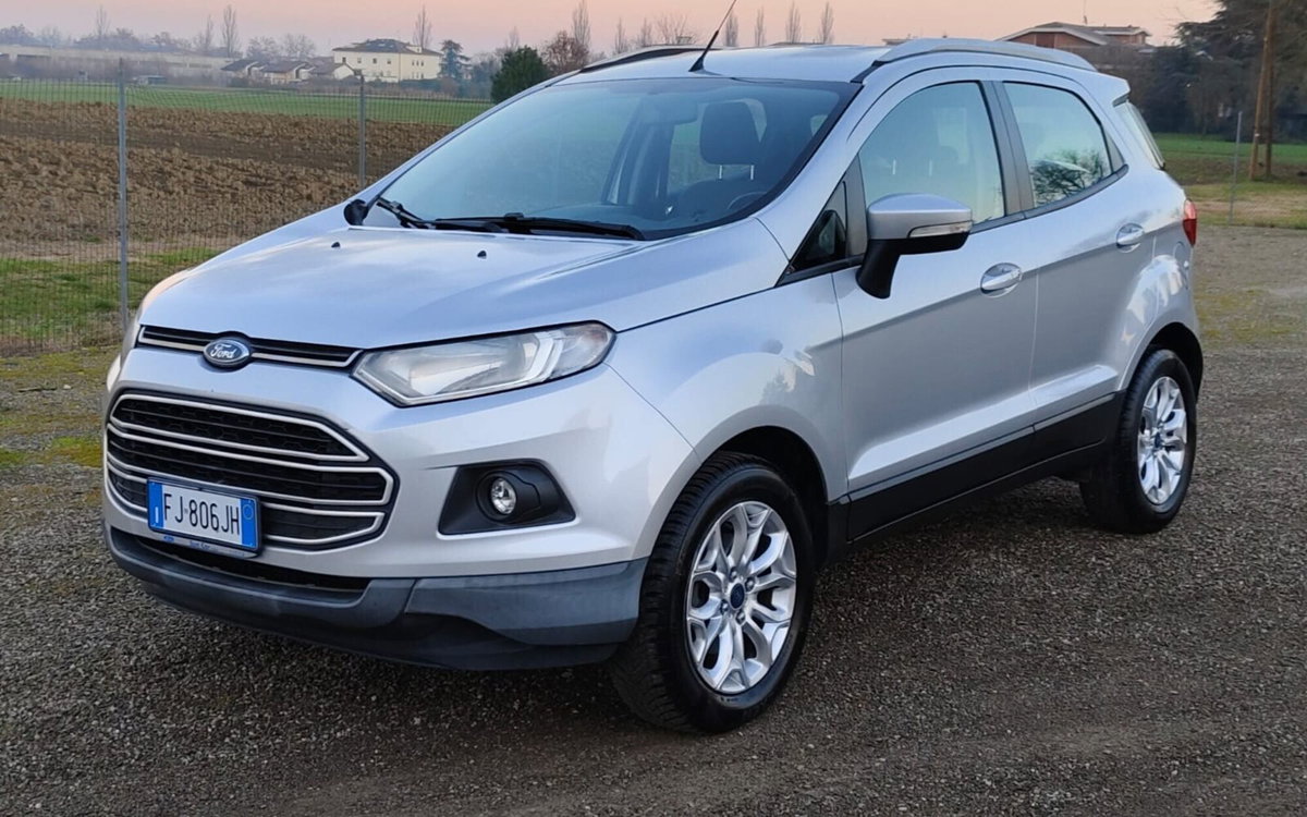 Ford EcoSport 1.5 TDCi 95 CV Titanium S (20)