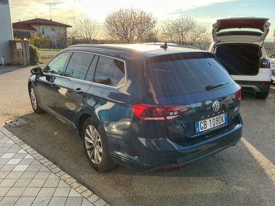 Volkswagen Passat Variant 2.0 TDI SCR EVO DSG Executive (6)