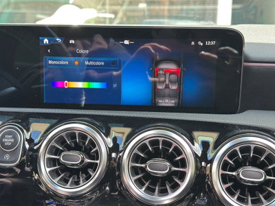 Mercedes-Benz Classe A 35 AMG 4Matic (19)