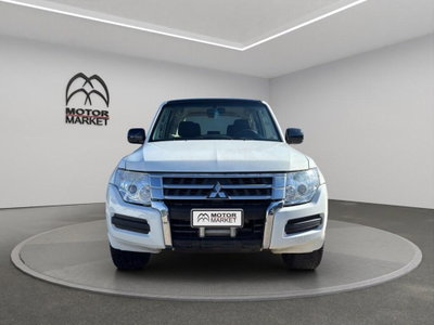 Mitsubishi Pajero 3.2 DI-D 16V aut. 3p. Tender DPF (2)