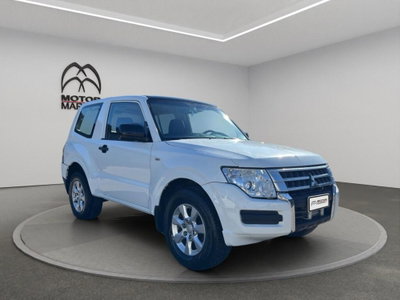 Mitsubishi Pajero 3.2 DI-D 16V aut. 3p. Tender DPF (3)