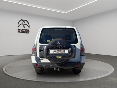 Mitsubishi Pajero 3.2 DI-D 16V aut. 3p. Tender DPF (6)