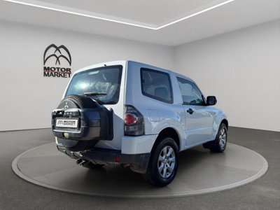 Mitsubishi Pajero 3.2 DI-D 16V aut. 3p. Tender DPF (7)