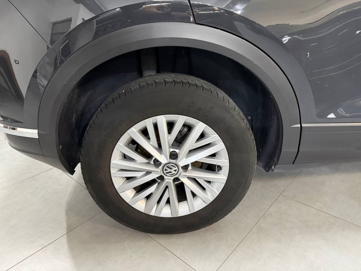 Volkswagen T-Roc 1.6 TDI SCR Advanced BlueMotion Technology (11)