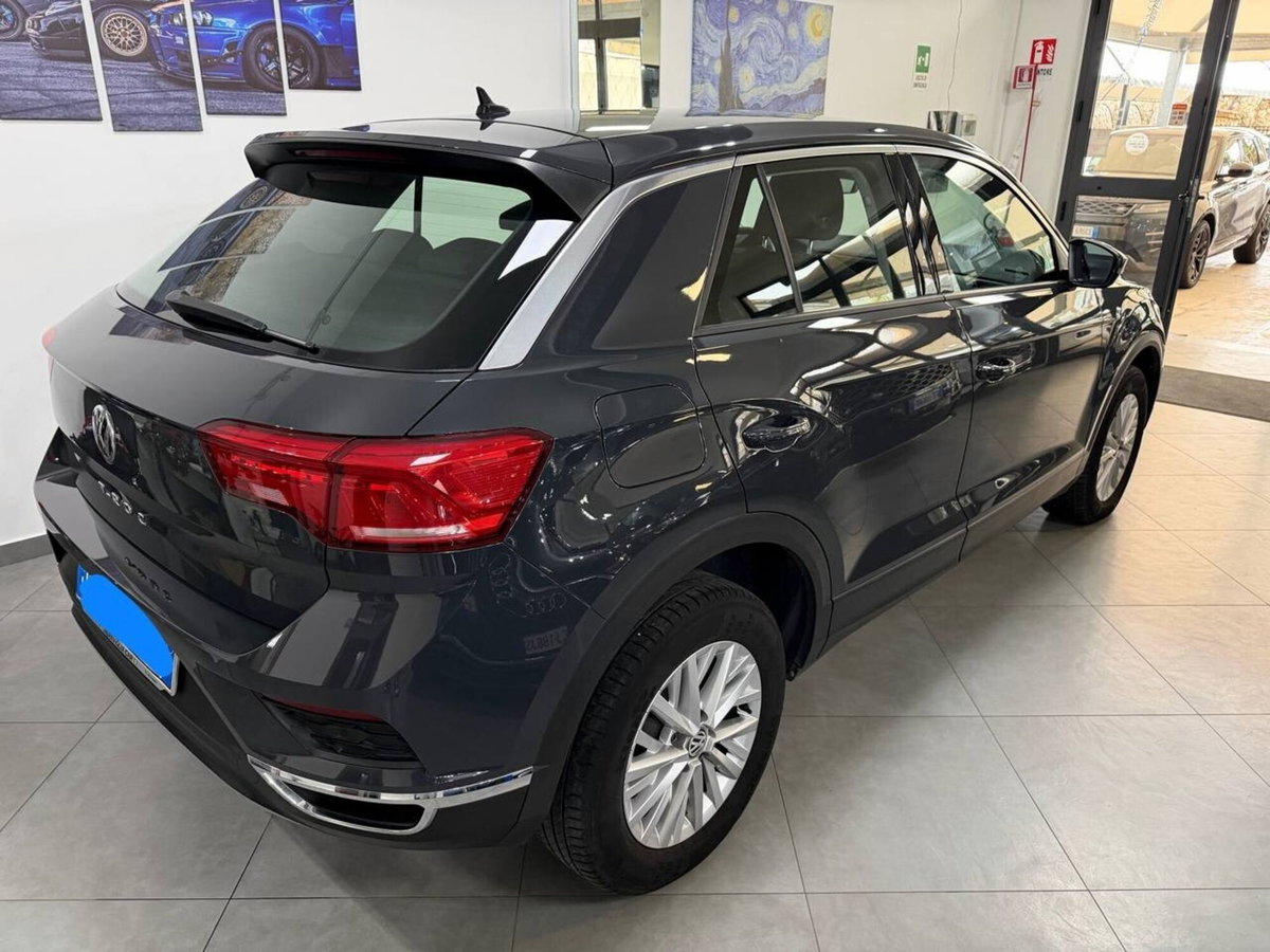 Volkswagen T-Roc 1.6 TDI SCR Advanced BlueMotion Technology (4)