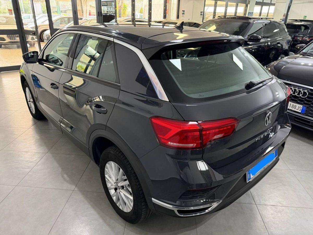 Volkswagen T-Roc 1.6 TDI SCR Advanced BlueMotion Technology (5)