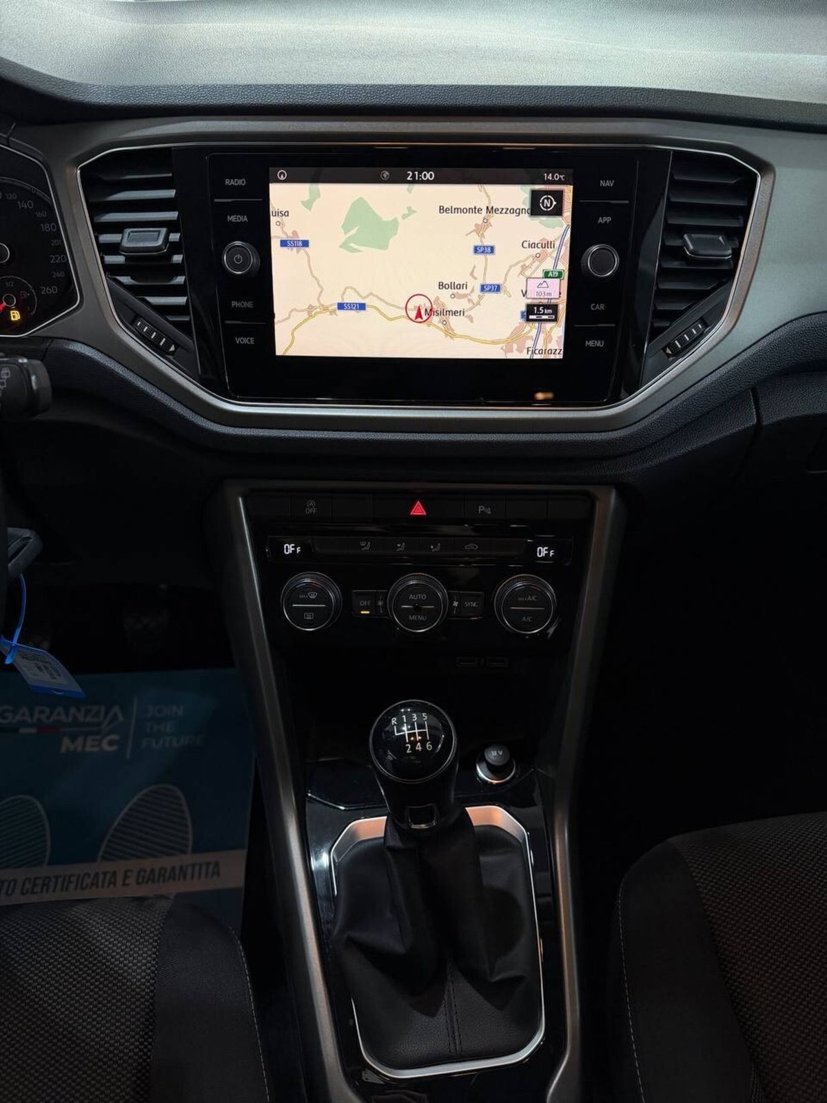 Volkswagen T-Roc 1.6 TDI SCR Advanced BlueMotion Technology (8)
