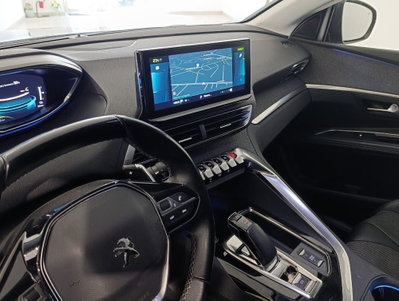 Peugeot 3008 Hybrid 225 e-EAT8 GT (13)